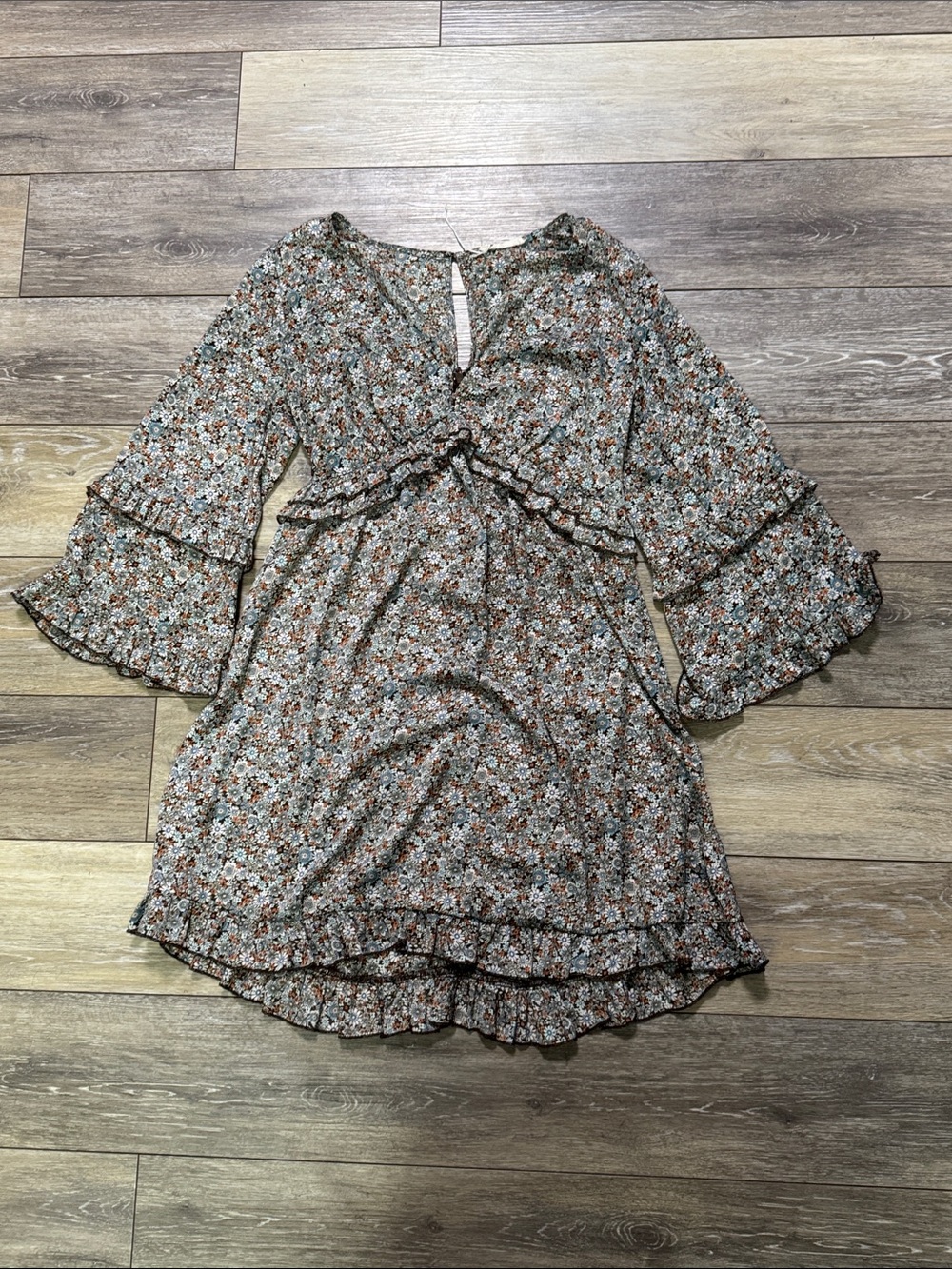 Illa Illa floral Ruffle Mini Dress - Blue, Brown & Cream